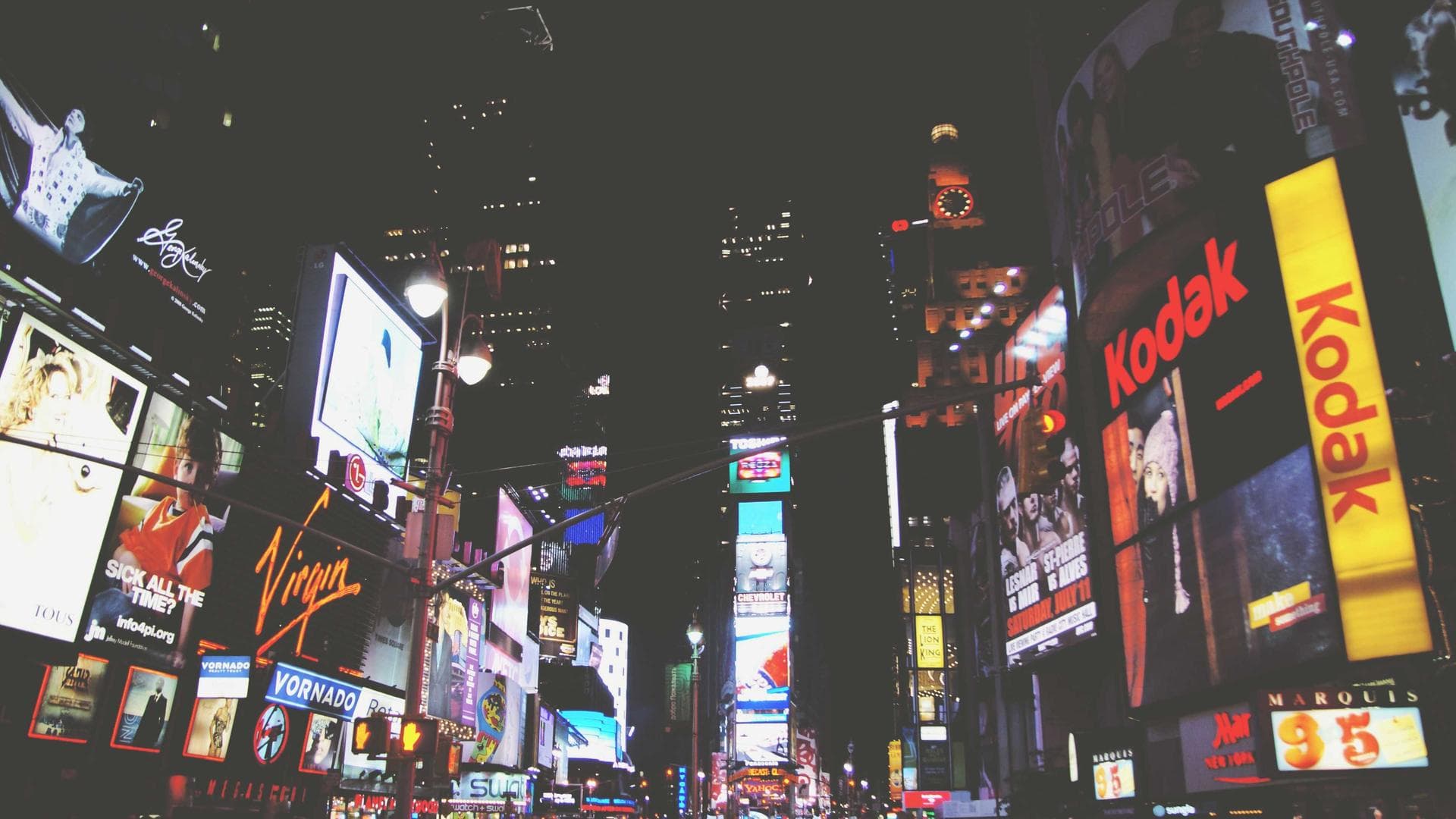 La Individuación Background